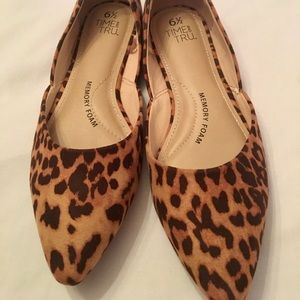 Leopard Flats